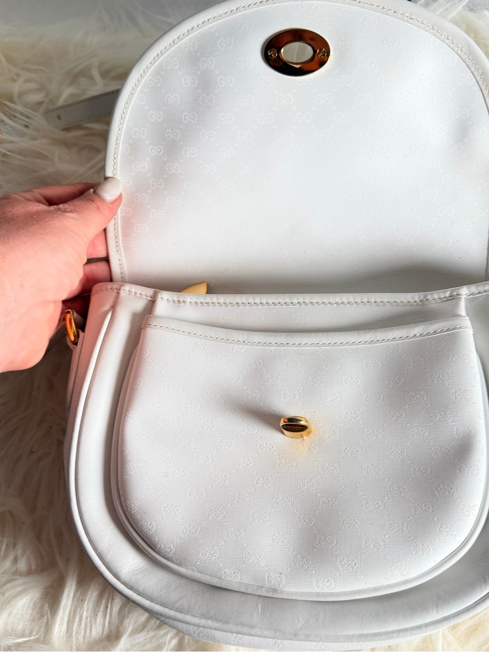 Vintage Gucci Micro GG Monogram Saddle Crossbody - Picture 9 of 16